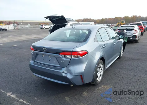 2022 Toyota Corolla Le z USA, uszkodzony, nr VIN 5YFEPMAE4NP345922